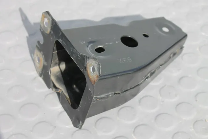 Mazda CX-5 - Support de sangle gauche avant OEM STREFA-LEWA-SANEK image 2