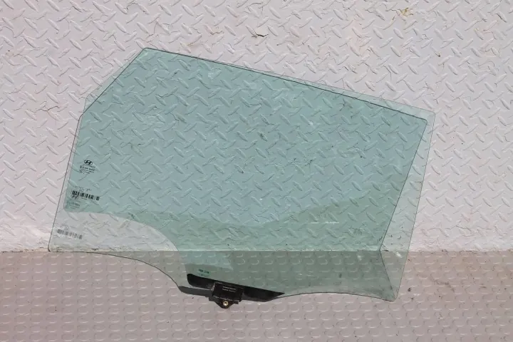 Hyundai Tucson - Vitre arrière droite OEM SZYBA-PRAWY-TYL image 2