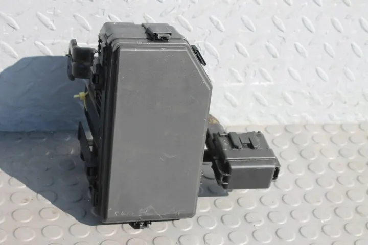 Boîte à fusibles grande et petite Honda CR-V IV T0AA011 image 2