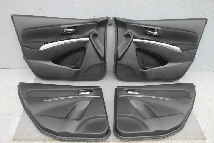 Suzuki SX4 S-Cross II - Garniture de portes - OEM 83078-61M01-C8B image 2