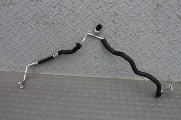 Suzuki SX4 S-Cross - Tuyau climatisation - OEM 95731-74S00 image 2