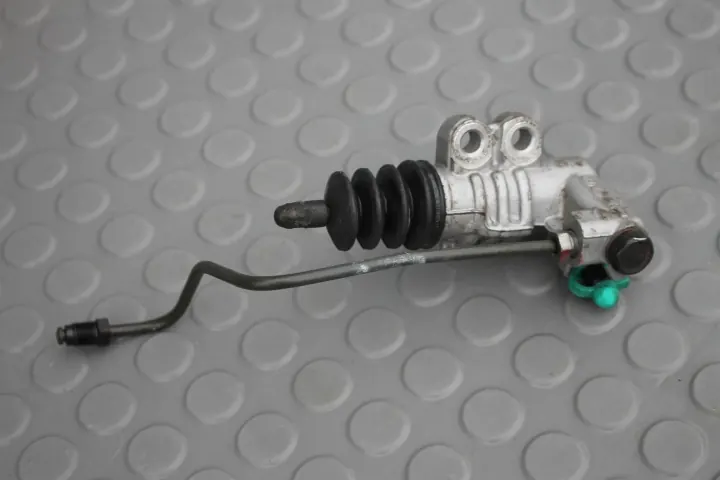 Hyundai Kona I - Pompe d'embrayage - OEM 4171023030 image 2