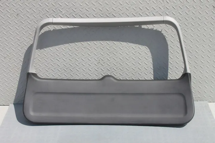 Mitsubishi Lancer VII - Osłona klapy bagażnika - MR550022 image 2