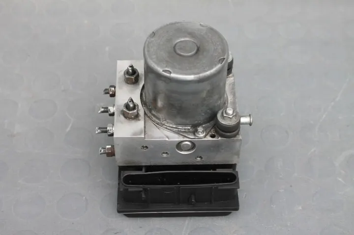 Pompe ABS Subaru Forester III 2.0 Diesel - 0265951586 image 2
