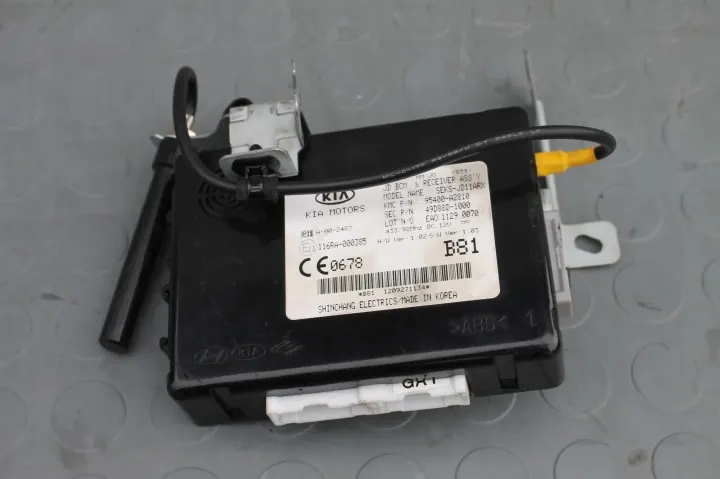 Kia Ceed II - Module BCM - 95400-A2810 image 2