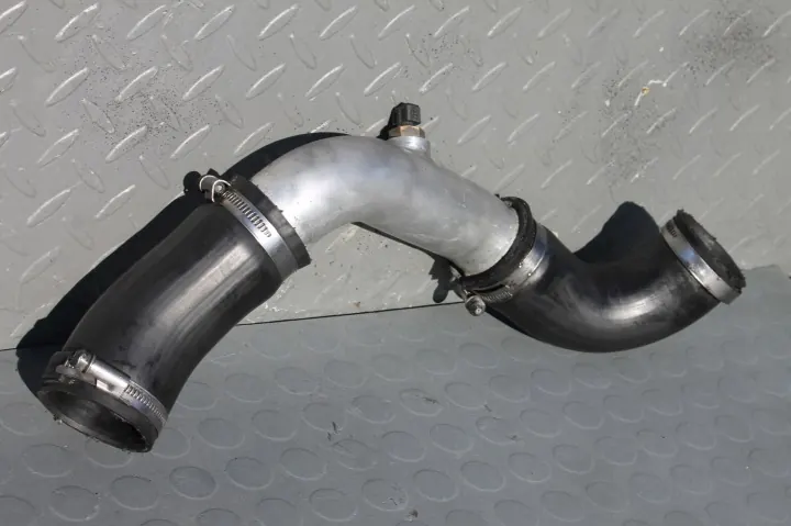 Hyundai Santa Fe II - Rura intercooler - OE Hyundai image 2
