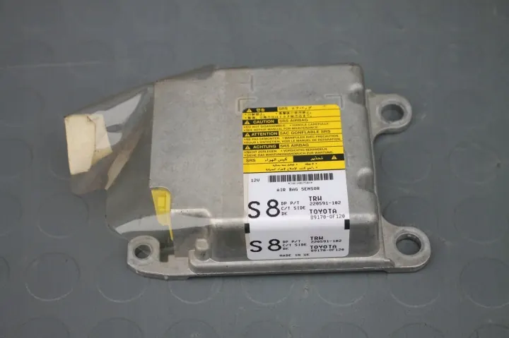Toyota Verso - Contrôleur airbag d'origine - 89170-0F120 image 2