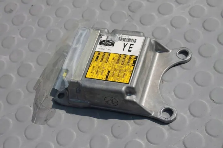 Toyota - Module airbag SENSOR8917047111 pour Prius III image 2