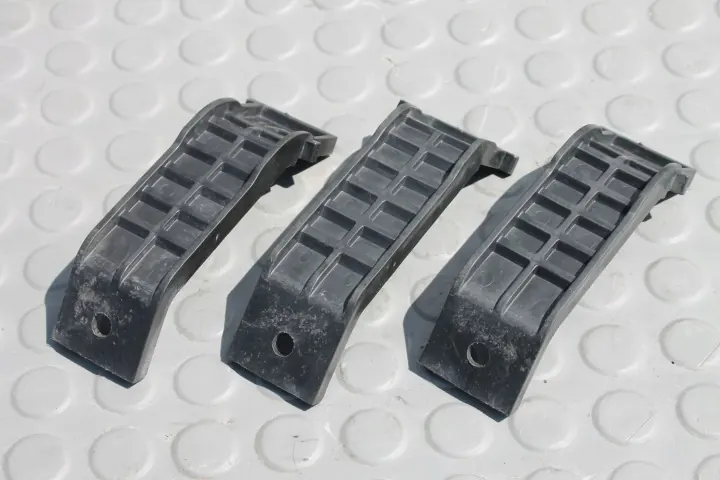 Kia Optima IV - Support de pare-chocs arrière 86636-D4300 image 2