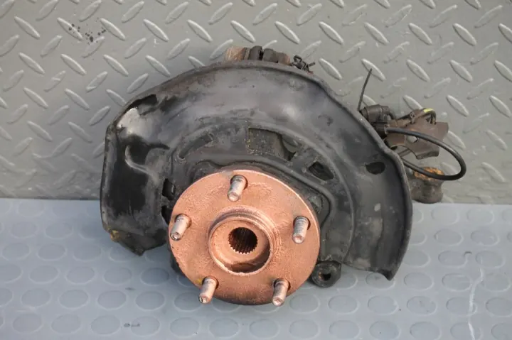 Toyota Verso - Pivot de roue avant droit - Toyota OE image 2