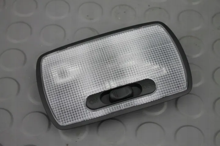 Honda Civic X - Lampe intérieure arrière - OEM LAMPKAKABINYCIVICX image 2