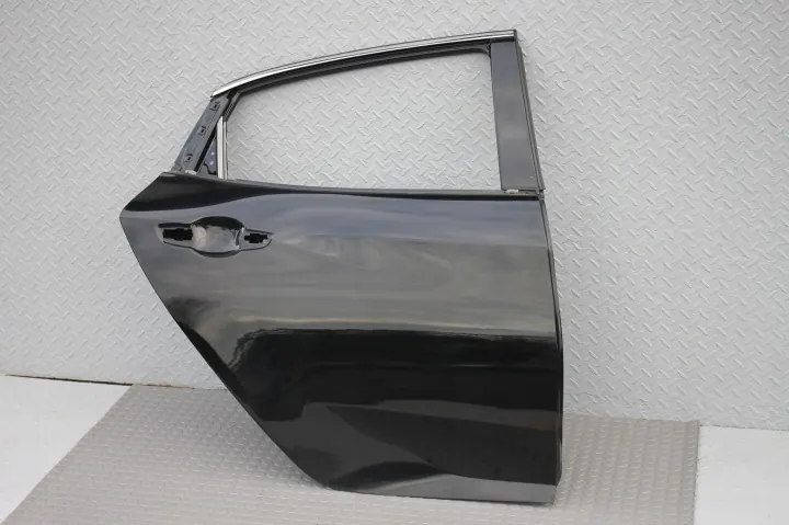 Honda Civic X - Portière arrière droite - OEM NH731P image 2