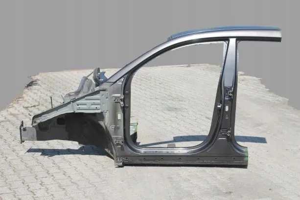 Hyundai Tucson - Quartier gauche avec seuil et montants OEM image 2