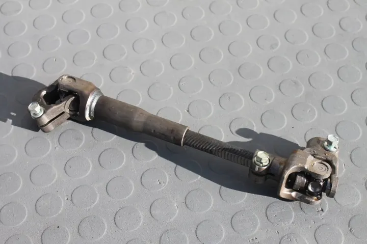 Toyota Aygo II - Cardan de direction - OEM 60117-YY011 image 2