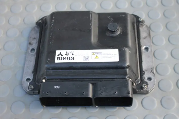 Mitsubishi Outlander II - Calculateur moteur - 275700-1291 image 2