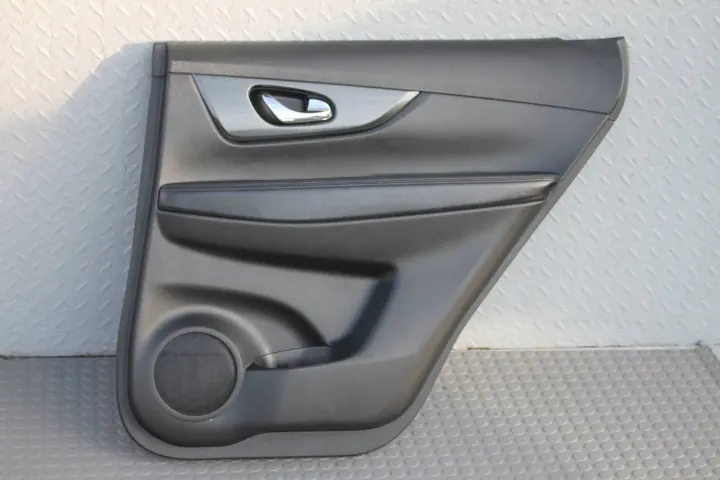 Nissan X-Trail III - Bords de portière arrière - OEM BOCZKI-TYL-T32 image 2