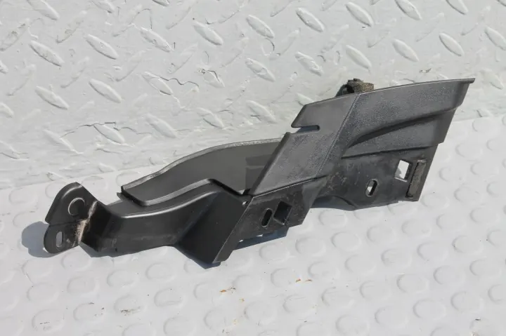 Honda Insight II - Protection de charnière capot droit avant - OEM 74222-TM8-0000 image 2
