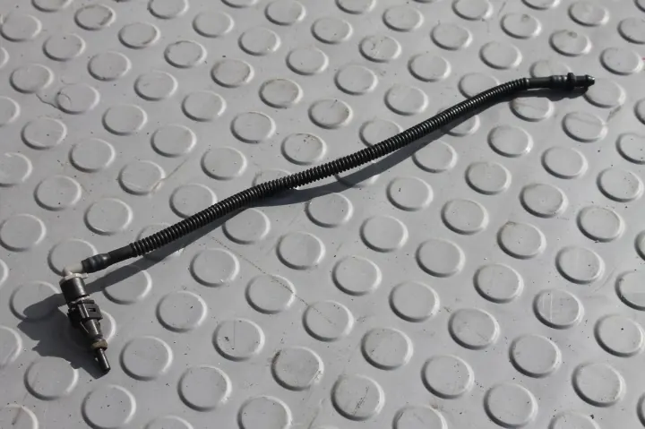 Honda Civic IX - Lave-glace arrière - Honda OE image 2