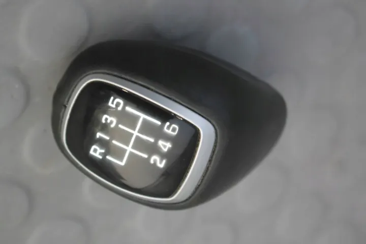 Poignée de vitesse Hyundai Kona I 2017-2023 - GALKA-43711J9110 image 2