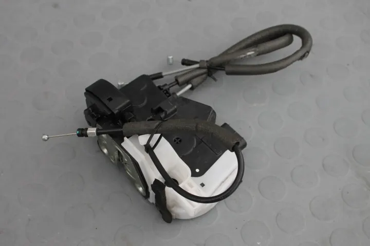 Hyundai IX35 - Serrure porte arrière gauche - OEM 81410-2Y000 image 2