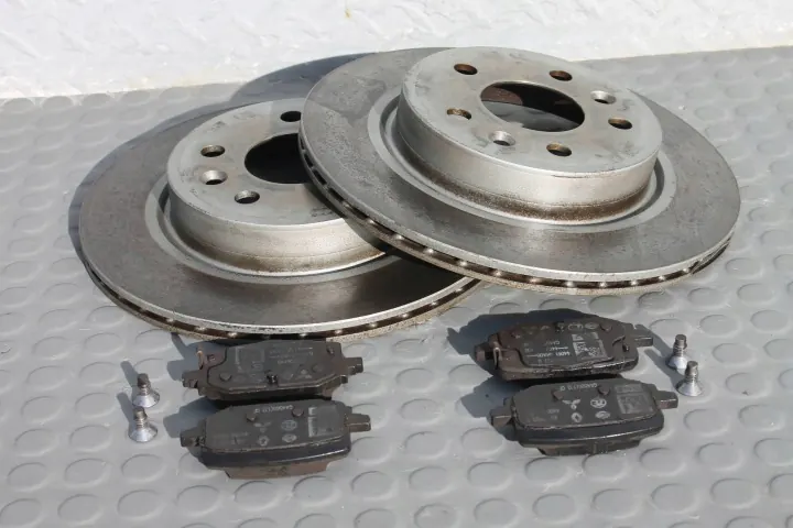 Nissan Qashqai III - Disques + Plaquettes Arrière - TARCZE-KLOCKI-TYL image 2