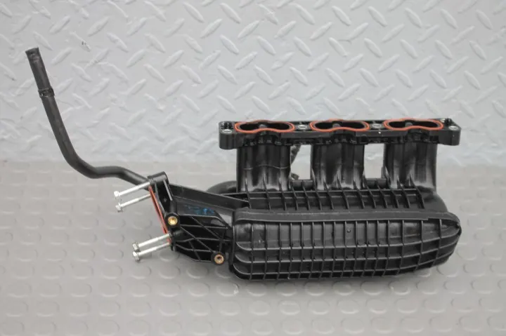 Honda Civic X - Collecteur d'admission d'origine 37830-5AZ-E010-M4 image 2