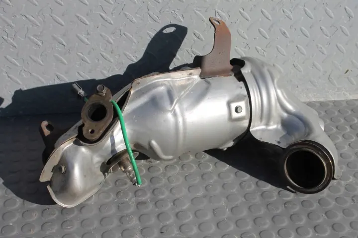 Catalyseur Nissan Qashqai III J12 1.5 E-POWER KATALIZATORMJNECC image 2