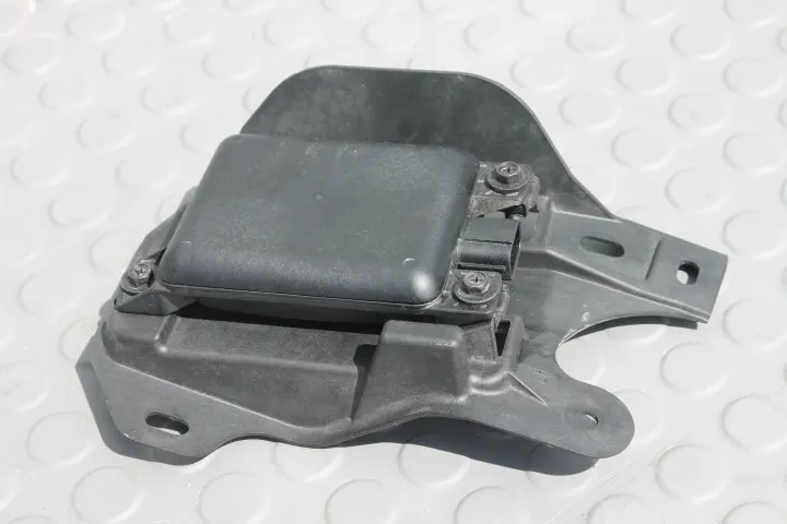 Suzuki - Capteur angle mort gauche arrière OEM 3F505-63T01 image 2