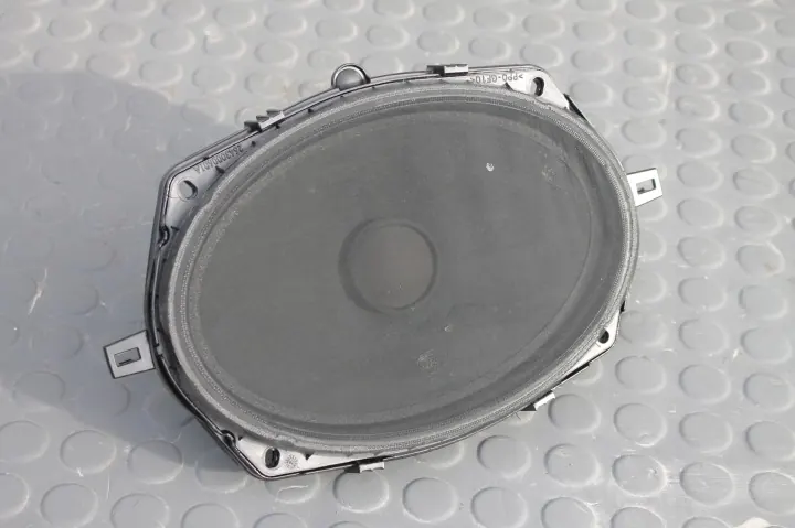 Chrysler Pacifica - Haut-parleur arrière - 8943010301D image 2