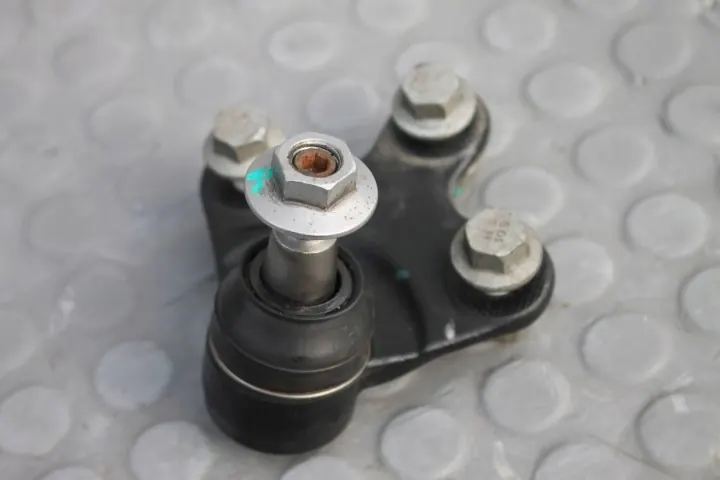 MG HS II - Pivot de suspension avant - OEM SWORZENHSII image 2