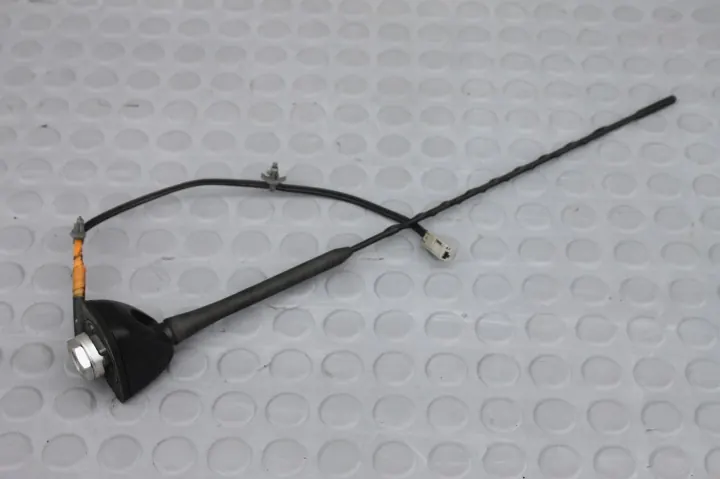Antenne de toit pour Nissan X-Trail II (T31) - Nissan OE image 2