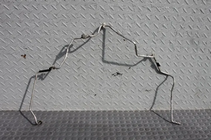 Nissan Pulsar - Conduit climatisation mince 924403ZU0A image 2