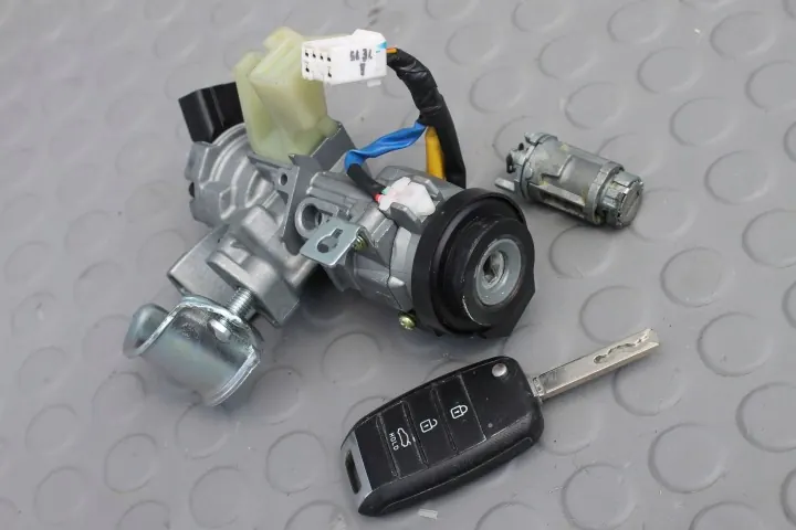 Kia Optima IV - Stacyjka kluczyk OEM 81900D4G00 image 2