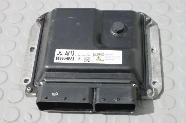 Mitsubishi ASX - Contrôleur moteur 1.8 DiD - 275700-3021 image 2