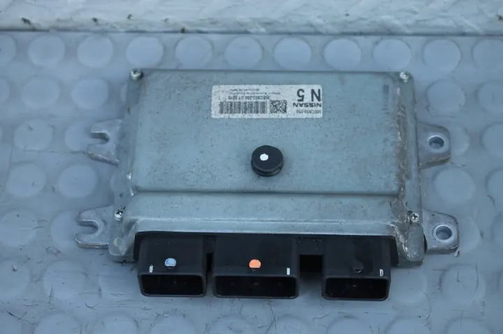 Nissan Qashqai I - Calculateur Moteur - MEC932-350 image 2