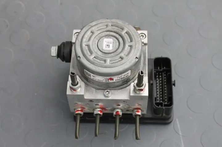 Mitsubishi ASX - Contrôleur Pompe ABS OEM 2102-3535 image 2