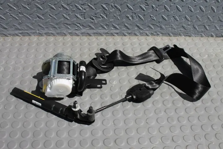 Nissan Qashqai III - Ceinture de sécurité avant droit - 868886UA0A image 2