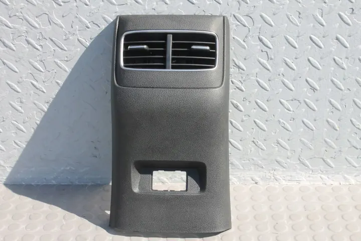 MG HS I - Grille de ventilation arrière - OEM 1347636 image 2