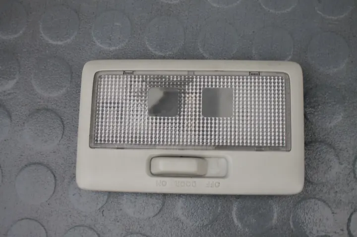 Suzuki Grand Vitara II - Lampe d'éclairage intérieur - Suzuki OE image 2