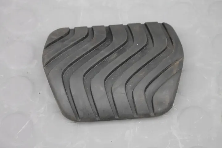 Nissan Qashqai III - Couvre-pédale de frein - OEM NAKLADKA-QASHQAI image 2
