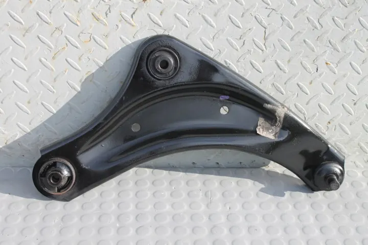 Nissan Juke - Bras de suspension avant droit Nissin image 2
