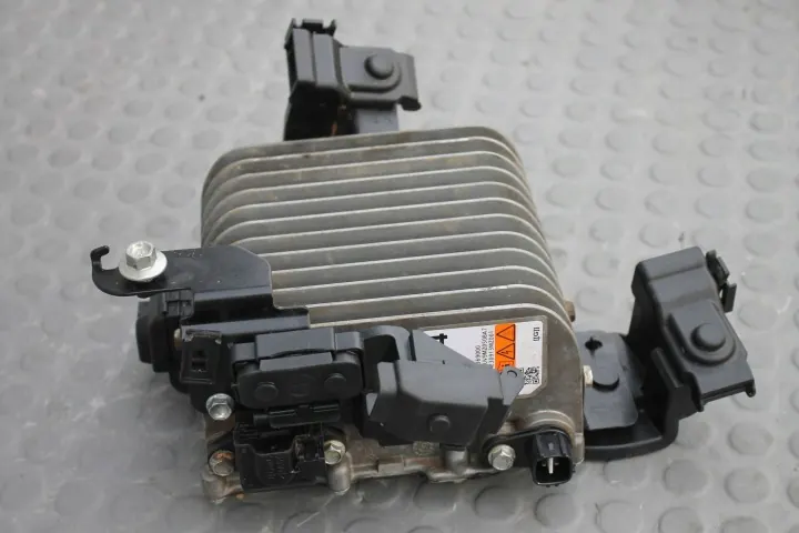 Mazda CX-30 - Convertisseur BJGB-67ZD3 - OEM KONWERTERBJGB67ZD3 image 2