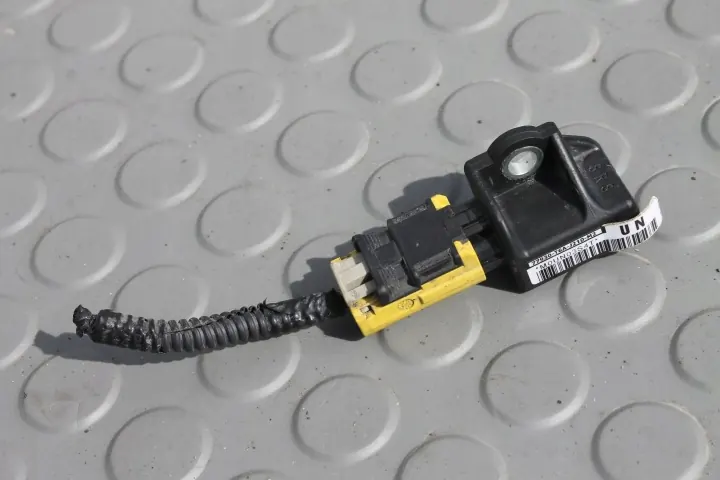 Capteur de choc Honda HR-V II 15-21 - OEM 77930-T6A-J210-M2 image 2