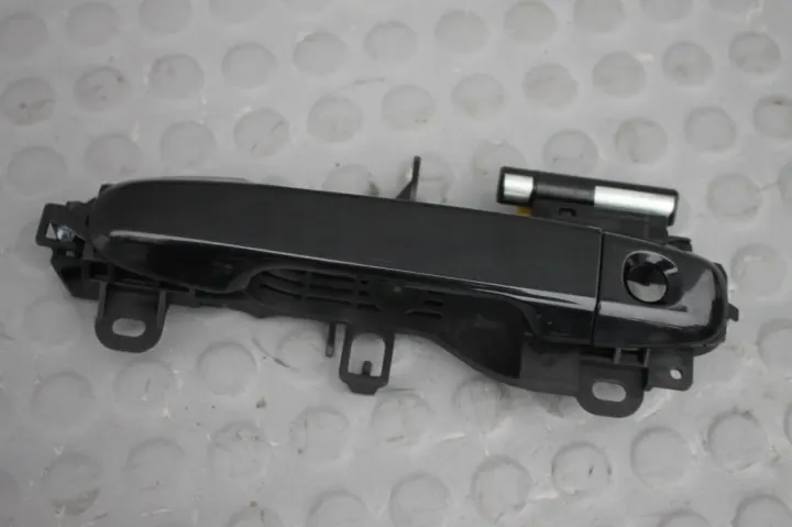 Toyota Verso-S - Poignée de porte avant gauche - KLAMKA-DRZWI-LEWA-PRZOD-VERSO-S image 2
