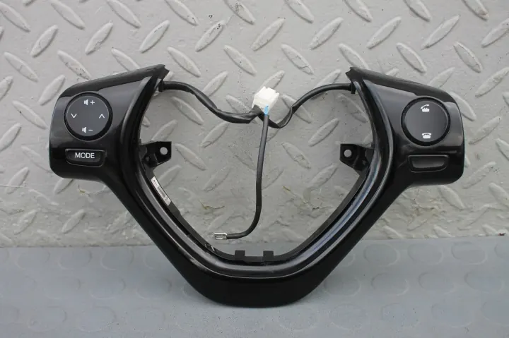 Toyota Aygo II - Commande radio volant - PRZYCISK-KIEROWNICY-MULTIFUNKCJA-AYGO-II-14-21 image 2