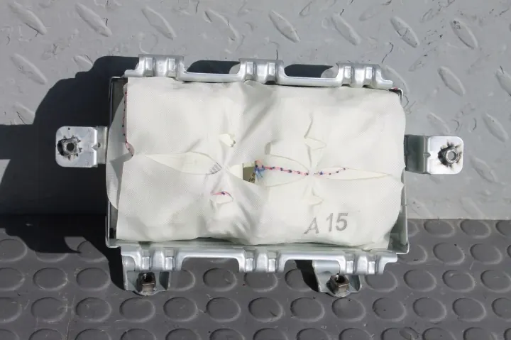 Suzuki SX4 S-Cross - Airbag passager d'origine 73920-61M01 image 2