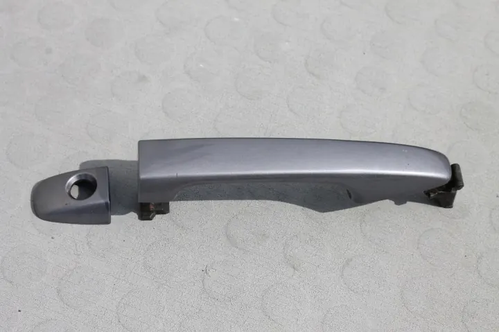 Toyota Verso - Poignée extérieure gauche avant - OEM 1F7 image 2
