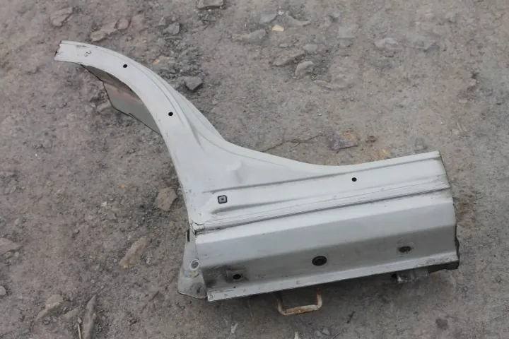 Suzuki Vitara III - Seuil arrière droit OEM PROGLUKPTVITARAIII image 2