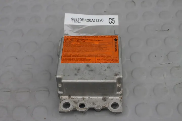 Nissan Qashqai I - Contrôleur airbag OEM 98820BK20A image 2