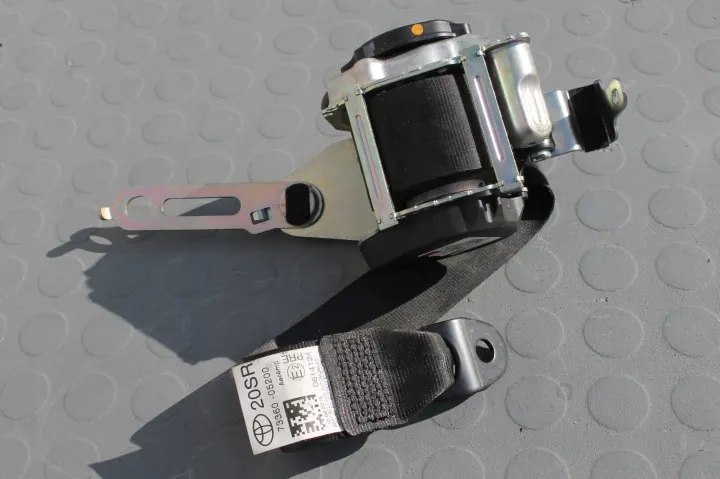 Toyota Avensis - Ceinture de sécurité arrière gauche - Toyota OE image 2